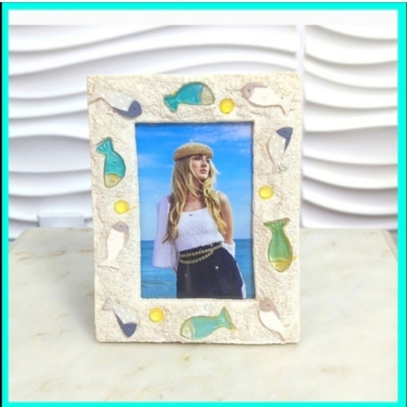 Coastal Picture frame 4x6 photo, tropical, fish, beach, home decor, photo frame - Picture 2 of 7
